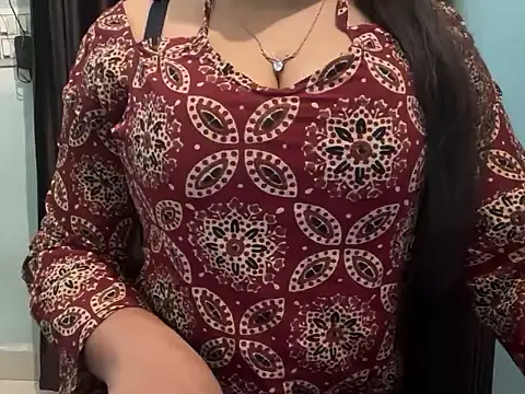 Avneet kaurr1 online show from March 2026 03:33:01 AM