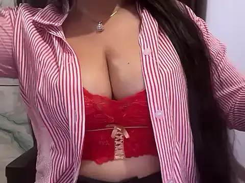 Avneet kaurr1 online show from June 2026 07:03:01 AM