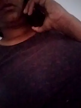 Shanuhotx online show from February 2026 12:39:02 PM