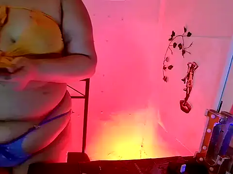 MistressMileenaMiami online show from February 2026 08:19:02 PM