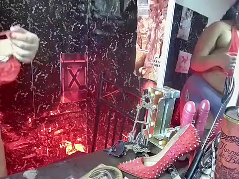 MistressMileenaMiami online show from May 2026 10:50:01 PM