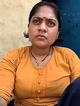 Aanushaka online show from April 2026 08:27:02 AM
