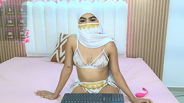 Snapshot of allyson_nahid chatting on May 2026 12:12:02 PM allyson nahid online show from May 2026 12:12:02 PM