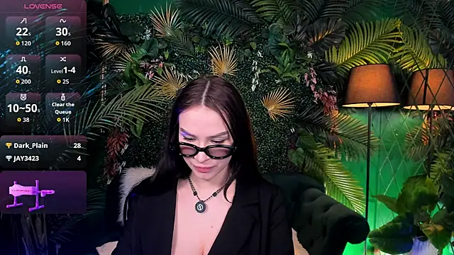 SatiraLux online show from April 2026 08:53:02 PM