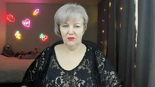 Mary-Leee online show from April 2026 07:48:02 AM