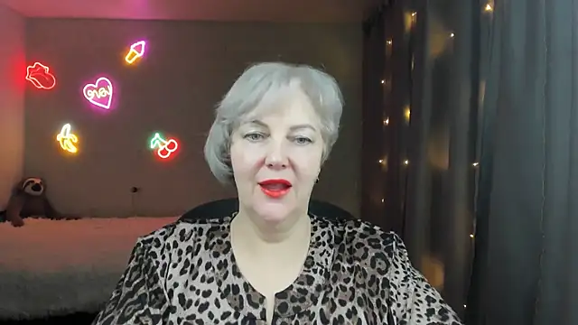 Mary-Leee online show from March 2026 03:00:01 PM
