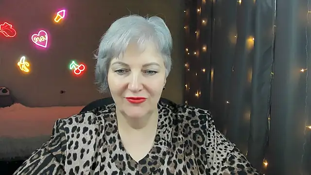 Mary-Leee online show from March 2026 07:03:01 AM