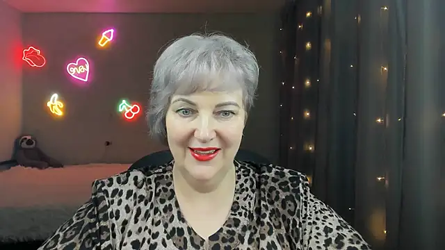 Mary-Leee online show from March 2026 09:25:02 AM