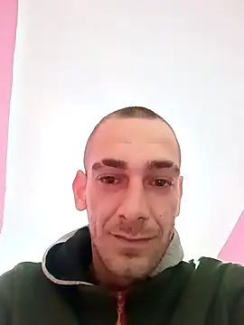 Lioste online show from February 2026 03:03:02 PM