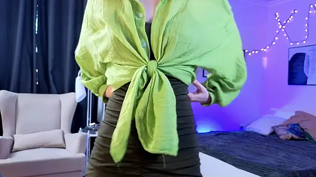 Ilsy Merous online show from May 2026 03:49:02 PM