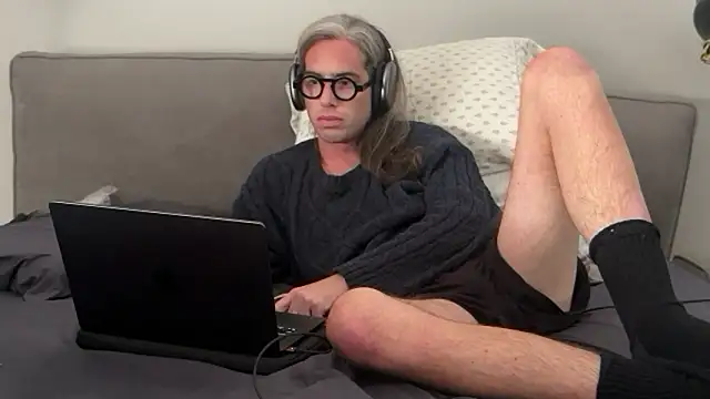 castlescastles online show from February 2026 01:57:02 PM