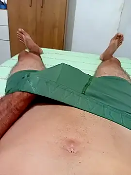 Snapshot of erotil_1 chatting on June 2026 03:18:02 AM erotil 1 online show from June 2026 03:18:02 AM