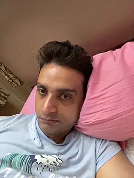 online4u08 online show from June 2026 10:08:01 PM