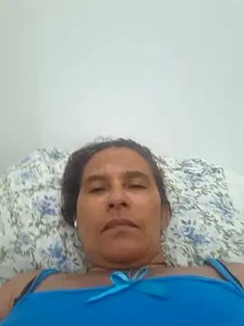 Lorenaluna online show from April 2026 02:19:01 PM