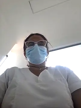 Lorenaluna online show from March 2026 02:51:02 PM