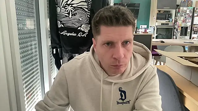 Minmoi1984 online show from March 2026 01:20:01 PM