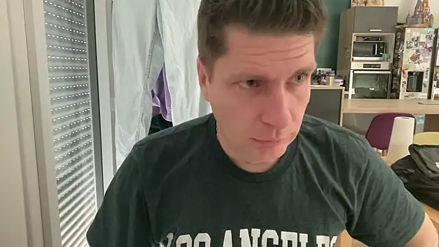 Minmoi1984 online show from March 2026 02:20:01 PM