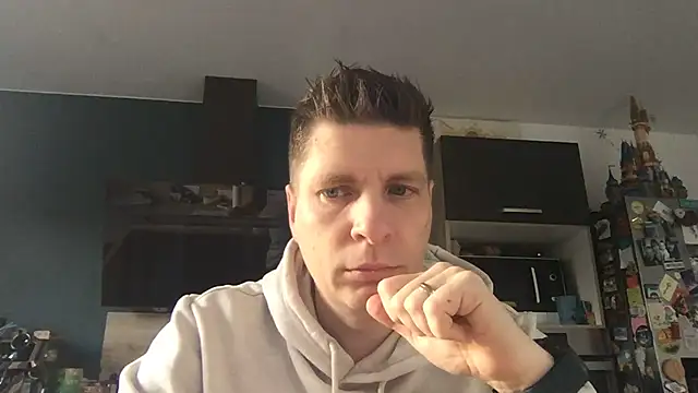 Minmoi1984 online show from February 2026 07:42:01 AM