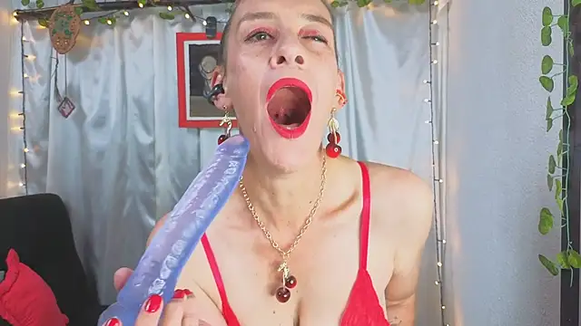 LeanaMaturee online show from April 2026 12:23:01 PM