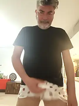 eruzam59000 online show from April 2026 06:53:02 PM