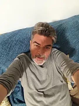 eruzam59000 online show from February 2026 06:30:01 PM