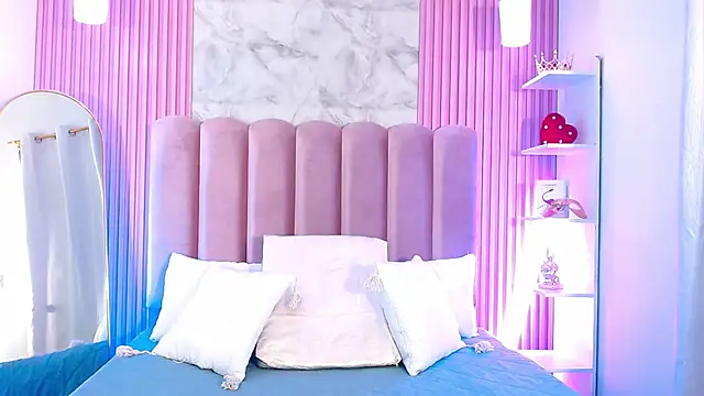 ArianaRougee online show from March 2026 09:55:01 AM