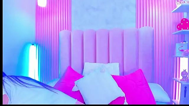 ArianaRougee online show from July 2026 03:29:02 AM