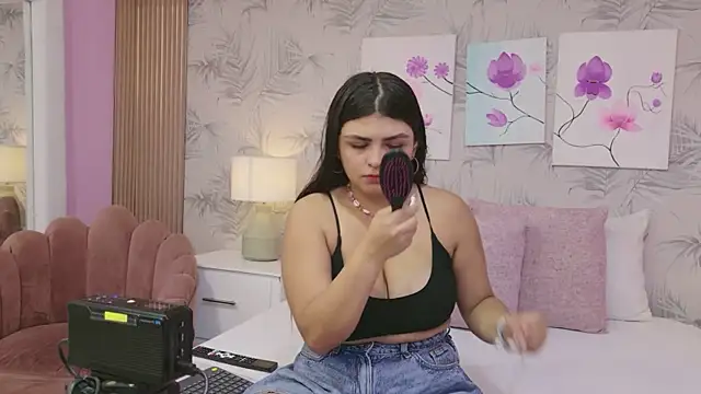 EmmaLeens online show from March 2026 11:35:01 AM