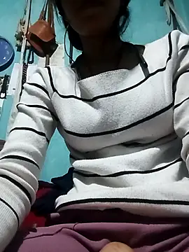 Sakshiverma online show from March 2026 03:27:02 PM