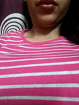 Sakshiverma online show from April 2026 08:15:01 PM