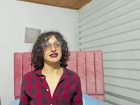 Maverick angel online show from April 2026 04:35:01 PM