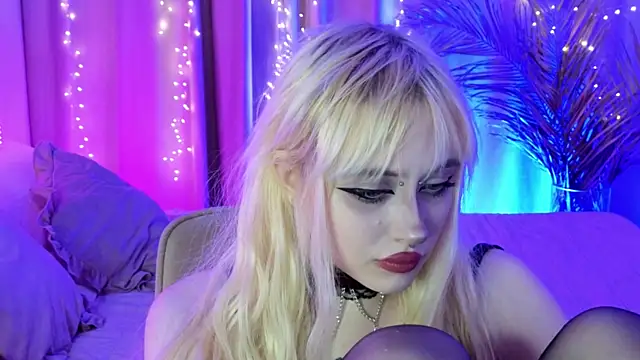 Snapshot of rraffaellka chatting on June 2026 09:42:02 PM rraffaellka online show from June 2026 09:42:02 PM