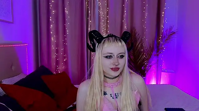 Snapshot of rraffaellka chatting on March 2026 10:06:02 PM rraffaellka online show from March 2026 10:06:02 PM