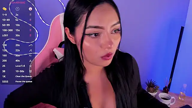 NinaAngel6 online show from May 2026 04:43:01 AM