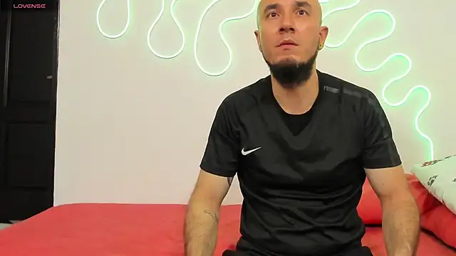 Cintya n Roger online show from March 2026 11:58:01 AM