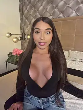 AnnyVega   online show from July 2026 04:57:01 PM