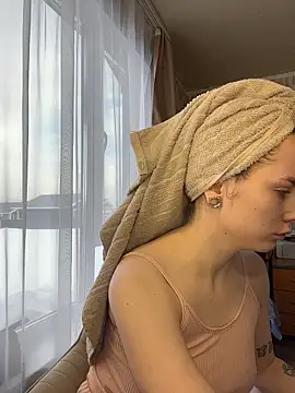 DivaAurum online show from March 2026 07:34:02 AM