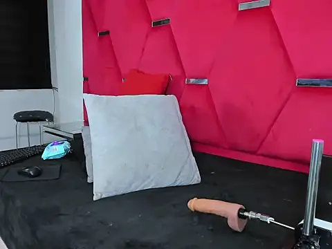 Alicee Grey online show from February 2026 03:01:01 PM