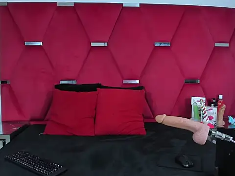 Alicee Grey online show from February 2026 02:06:02 PM