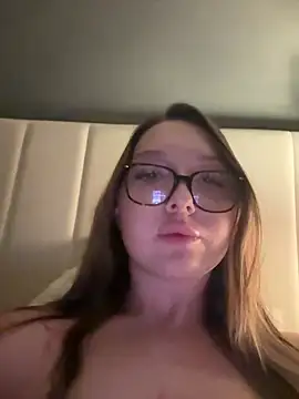 Bellesweett online show from February 2026 11:05:02 PM