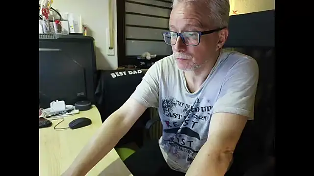 loenne1 online show from May 2026 08:38:02 PM