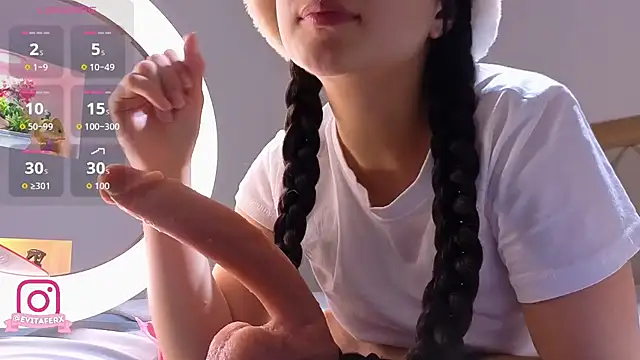 eva depp  online show from April 2026 10:28:01 AM