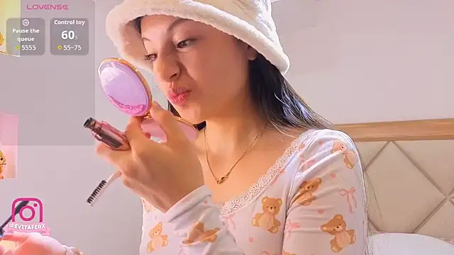 eva depp  online show from March 2026 10:13:01 AM