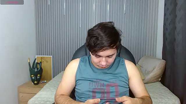 Julian Smith21 online show from June 2026 04:00:02 AM