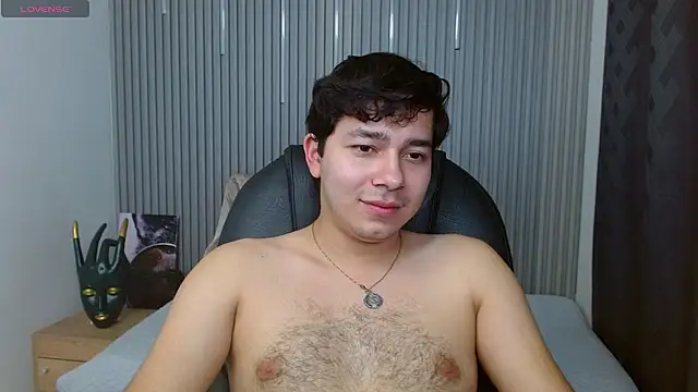 Snapshot of Julian_Smith21 chatting on May 2026 04:49:01 AM Julian Smith21 online show from May 2026 04:49:01 AM