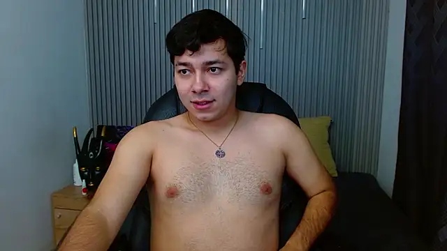 Julian Smith21 online show from April 2026 12:34:01 AM