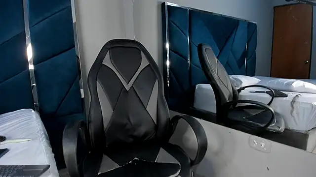 Keitty Rose online show from April 2026 06:54:01 PM