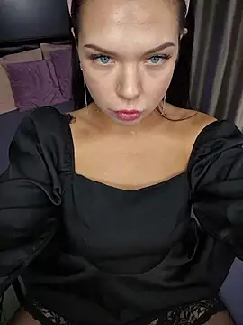 Monica Wood online show from March 2026 04:51:02 PM