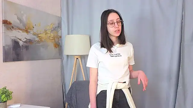 DoraWhitrock online show from February 2026 05:09:01 AM