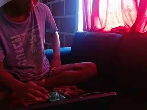 Snapshot of Billie_Turneer chatting on February 2026 06:19:01 PM Billie Turneer online show from February 2026 06:19:01 PM